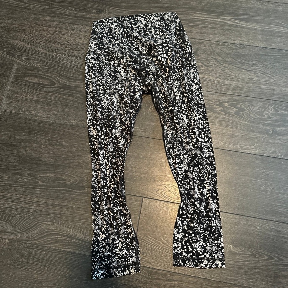 Size 4 lululemon align Leggings